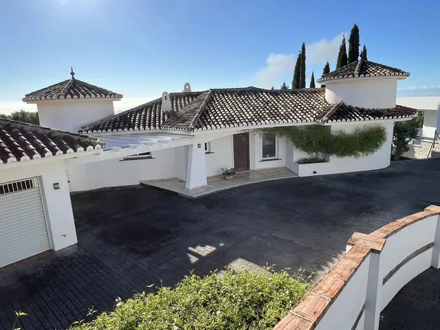 Chalet 4 habitaciones 217m² en venta - Riviera del sol — 46