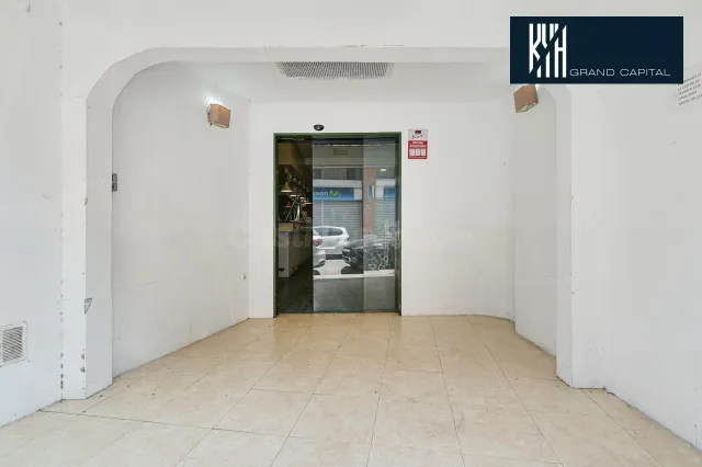 Casa 4 habitaciones 263m² en venta - Centre - foto 2