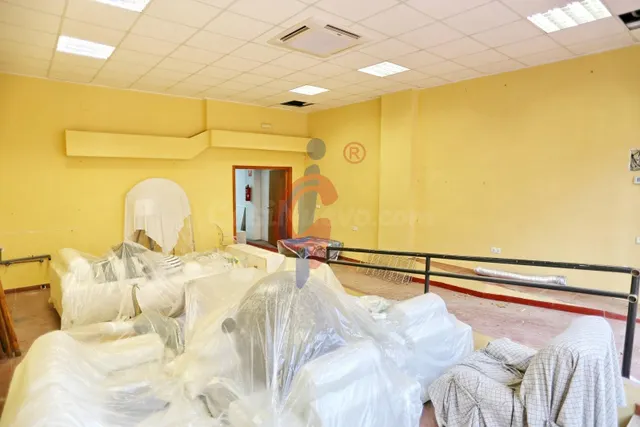 ¡Local comercial en venta en zona Las Viñas en Guardamar del - foto 5