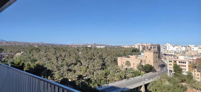 ¡ PROBABLEMENTE UNA DE LAS MEJORES VIVIENDAS DE ELCHE, VISTA - foto 4