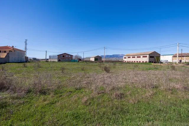 Solar Urbano en Fuente Vaqueros — 10