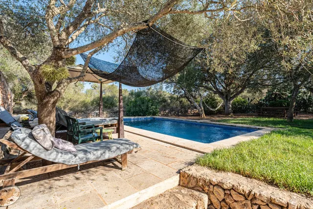 Villa de campo con piscina privada y casa de invitados . — 30