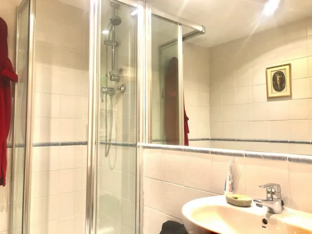 Piso de 96m2 en La Nova Esquerra de l'Eixample. Barcelona — 26