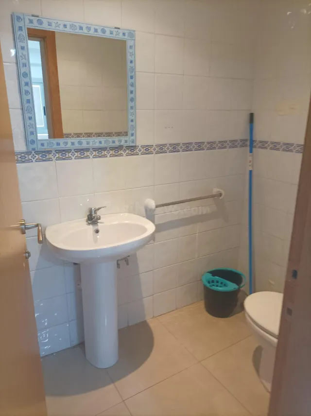 Tu Espacio Comercial de Ensueño en Pisos Azules, Elche! 50m2 - foto 4