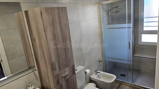Amplio Piso en Alquiler en Camino de Ronda / La Chana - foto 4