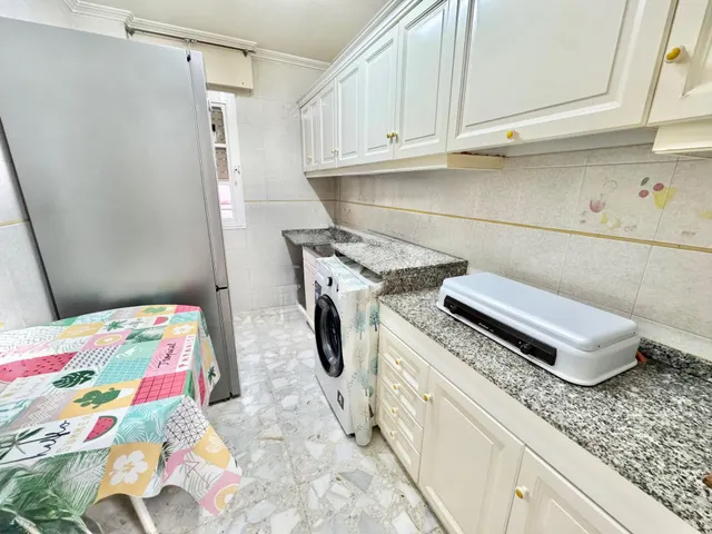 INCREIBLE CHALET PARA VIVIR EN REDOVAN CON GARAJE PARA 4 COCHES,  5 DORMITORIOS.... PARCELA ALREDEDOR DE LA CASA. POR TAN SOLO 250.000€ ¡¡VISITELA!! — 24