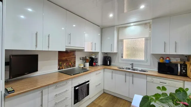 Pis de 5 habitacions a La Parada — 10