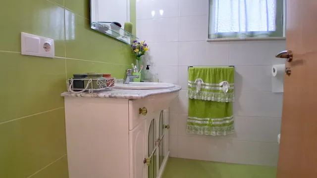 CASA CON TERRENO RÚSTICO VENTA ALMENARA DE TORMES. Urbis te ofrece una casa con terreno rústico en venta en Almenara de Tormes, Salamanca. — 39