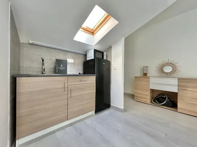 ESTUDIO CON LICENCIA VACACIONAL (MALAGA CENTRO) — 6