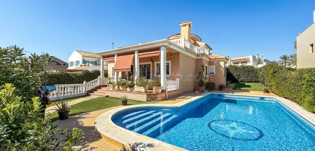 Villa 5 habitaciones 440m² en venta - Torre la mata — 2