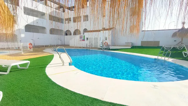 Apartamento de 1 dormitorio con terraza y piscina en Urbanización Milenio III en San Juan de los Terreros — 27