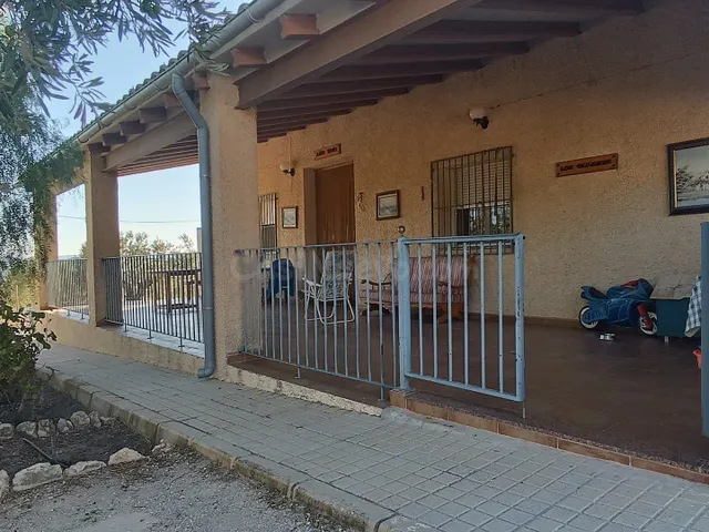Casa de campo 5 habitaciones 200m² en venta - Ayuntamiento - foto 5