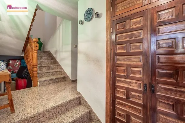 Espectacular Chalet en Ogijares - Ideal para Familias — 33