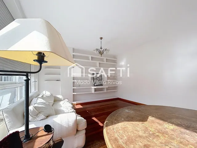 Vivienda en el centro de Padrón, ubicada en una de las zonas
