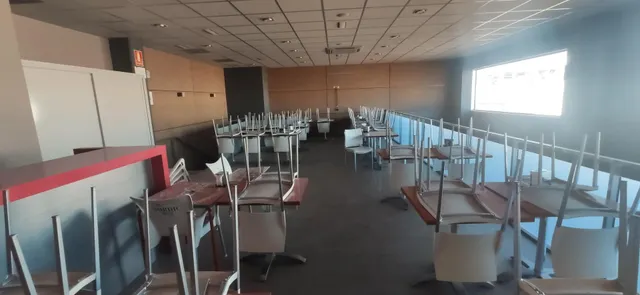 Bar Retaurante en venta en el Polígono de Tosses 21 — 7