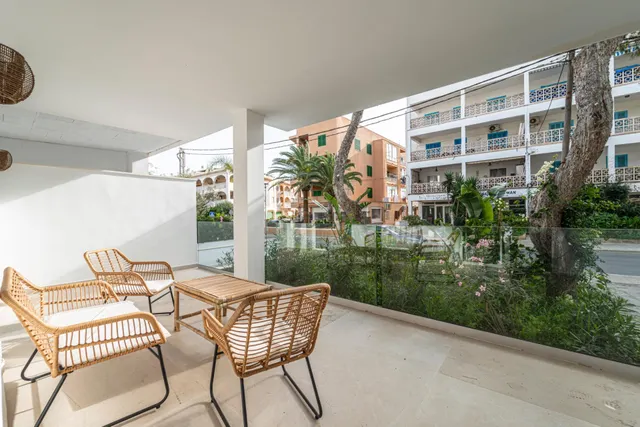 Planta baja con piscina privada en la Colonia de Sant Jordi — 32