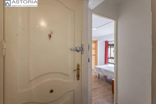 PISO JUNTO AVENIDA DE ANDALUCIA — 20