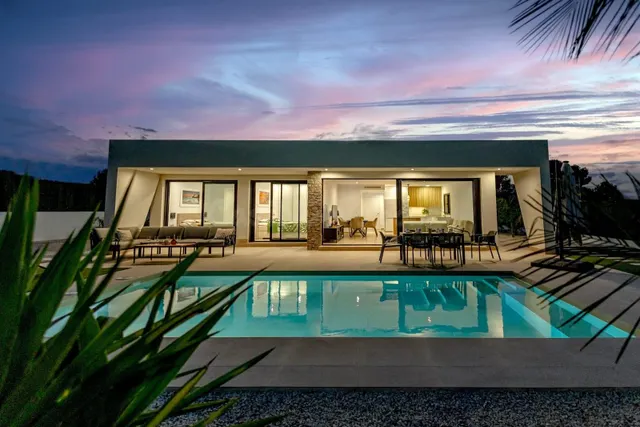 EN VENTA NUEVAS VILLAS EN construcción EN CALASPARRA-MURCIA-