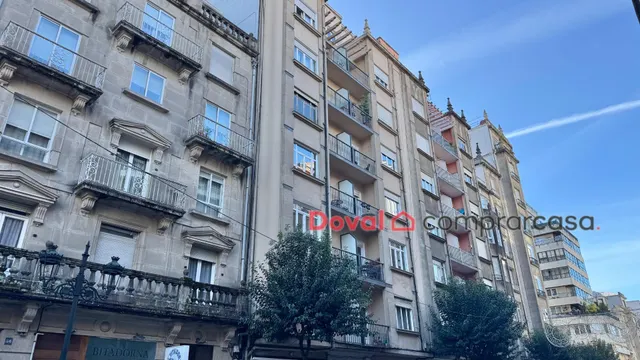 Vive en el centro de Vigo y diseña tu hogar a tu medida — 13