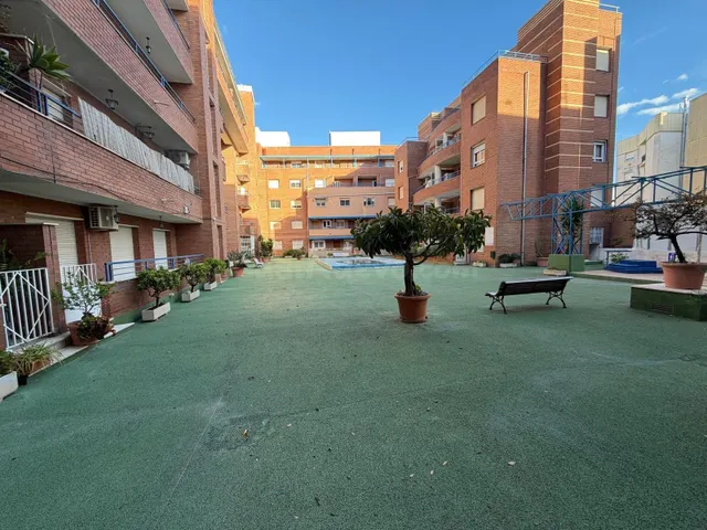 EXCLUSIVA VIVIENDA EN VINAROZ A POCOS METROS DEL MAR – AMPLI