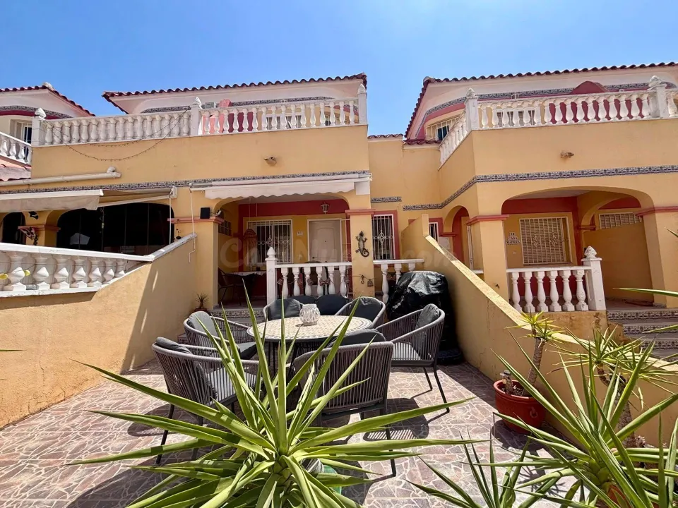 Casa o chalet independiente en venta en Las Filipinas