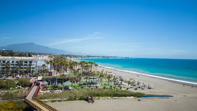 Chalet 5 habitaciones 600m² en venta - Costa Del Sol - foto 5