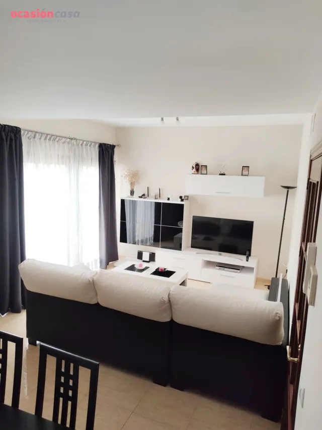 PRECIOSA CASA EN EL CARPIO!! — 32