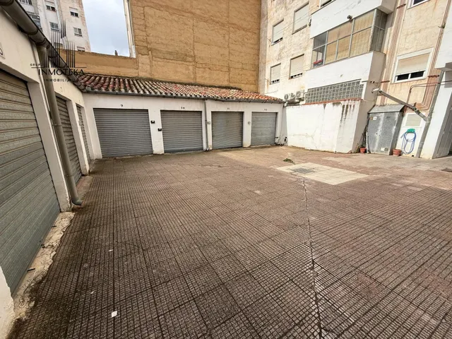 Ref: c139 grupo inmoteka inmobiliaria vende en exclusiva pisazo en zona centro/rosario — 37