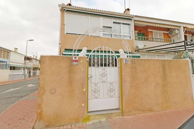 Casa 3 habitaciones 100m² en venta - Playa de los Naufragos — 25