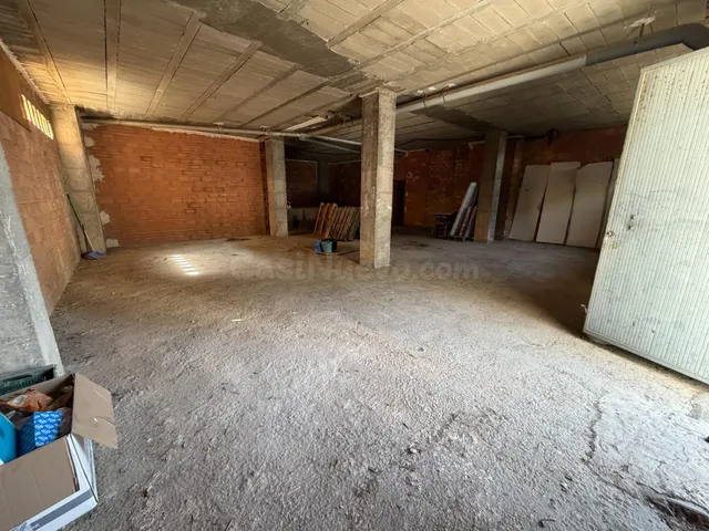 Local comercial en venta en Alzira - foto 4