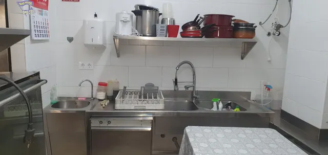 SE VENDE CONJUNTO DE LOCALES COMERCIALES EN ARCOS DE LA FRONTERA, ZONA BARRIO BAJO — 8