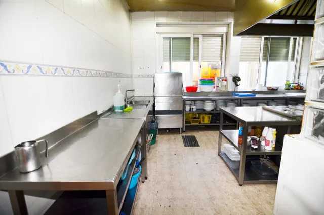 Urbis te ofrece un restaurante en venta en Aldeadávila de la Ribera, Salamanca. — 35