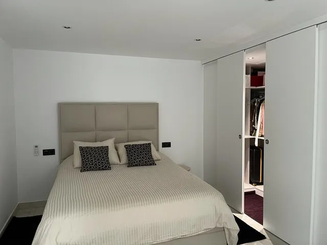 Vivienda de lujo. Recien reformada en el año 2022- — 23
