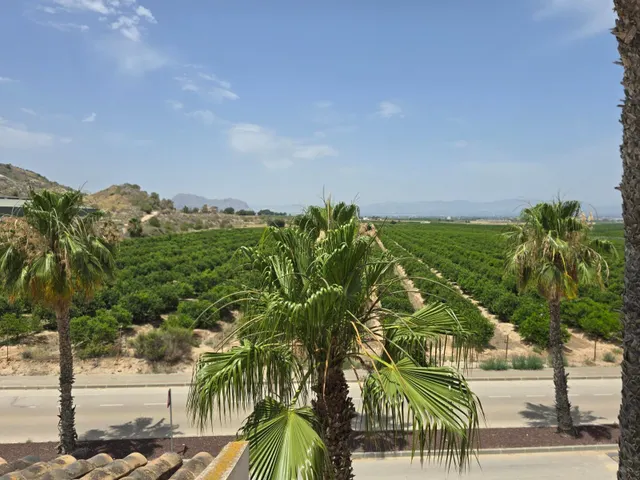 ADOSADO CON JARDÍN Y PISCINA COMUNITARIA EN CAMPO DE GOLF — 30