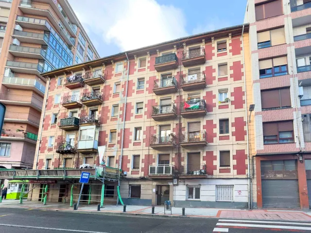 Piso con gran potencial en Sestao — 19