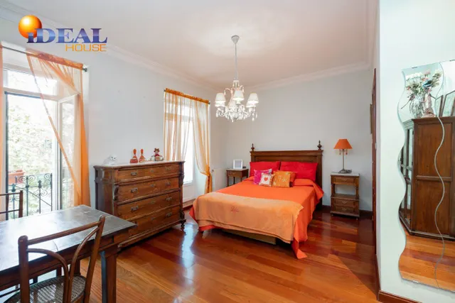 FANTASTICA CASA EN PLAZA DE LOS LOBOS — 38