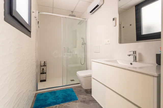 APARTAMENTO DE 2 DORMITORIOS Y 2 BAÑOS EN ORIHUELA COSTA (VI - foto 4
