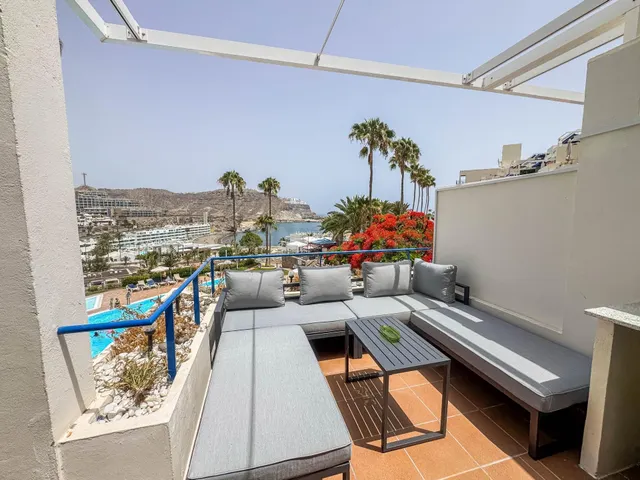 Luminoso apartamento con vistas al mar en Playa del Cura - foto 5