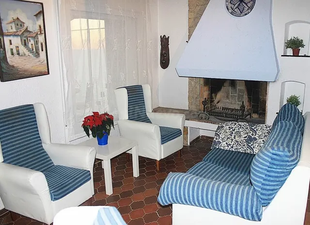 Villa exclusiva en primera línea del mar! 7200m de parcela - foto 5