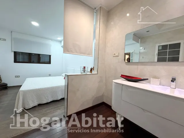 Reformado con patio cerca de la playa — 21