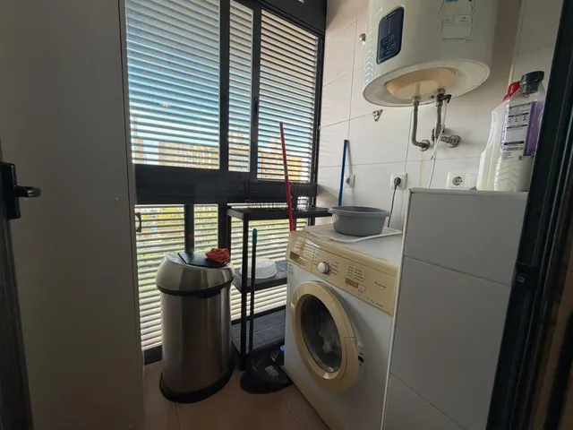 Lujo Elegante apartamento en Benidorm con vistas y piscina — 18
