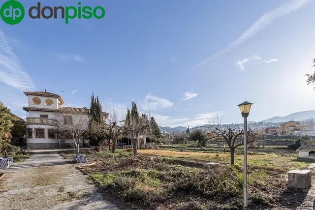 CASA CON MÁS DE 4000 METROS DE PARCELA EN MONACHIL - foto 2
