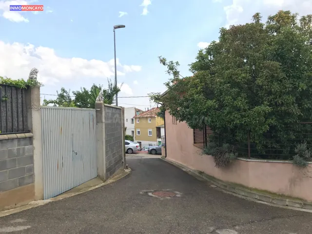 SE VENDE CASA EN TORRELLAS - foto 2