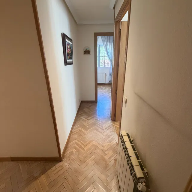 Urbanizacion privada con piscina, 4 dormitorios, 2 baños y posibilidad de adquirir una plaza de garaje doble — 23
