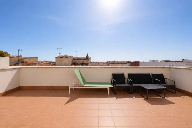 Ático dúplex en el centro de Roses. - foto 2