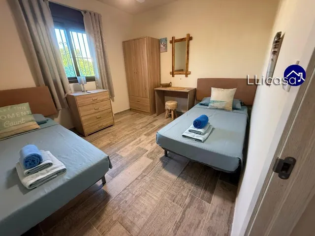 Chalet independiente en venta en urbanización de Llíria — 17