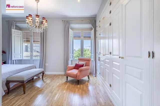 Exclusivo Piso Dúplex en el Corazón de Granada — 23