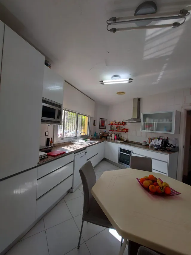CHALET INDEPENDIENTE EN BENIAJAN — 30