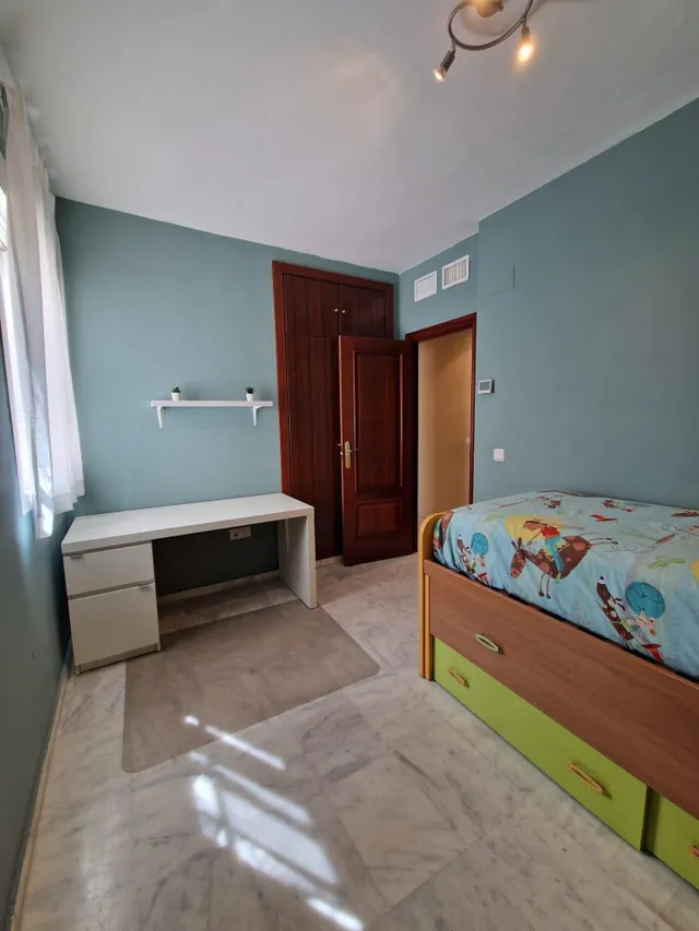 OPORTUNIDAD!!! PISO EN CASINES — 35