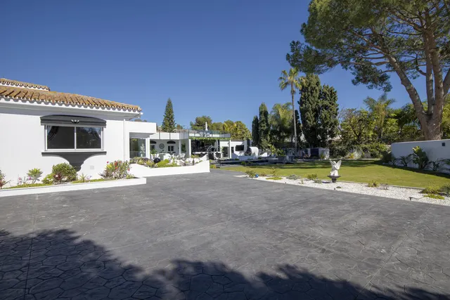 Chalet 5 habitaciones 400m² en venta - Costa Del Sol — 26